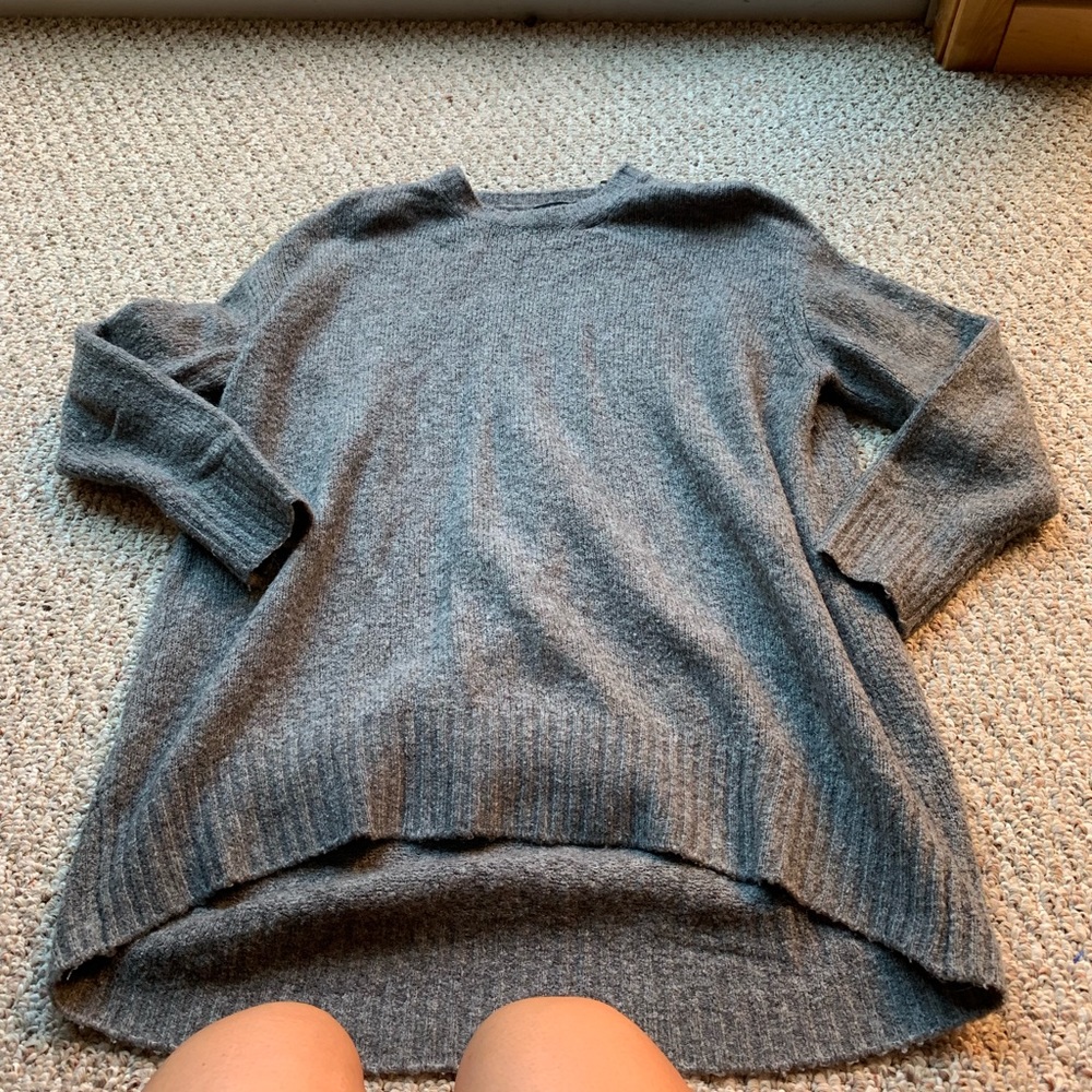 Zara knit sweater sz small